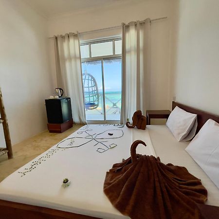 Equalia Boutique Hotel 江比阿 外观 照片