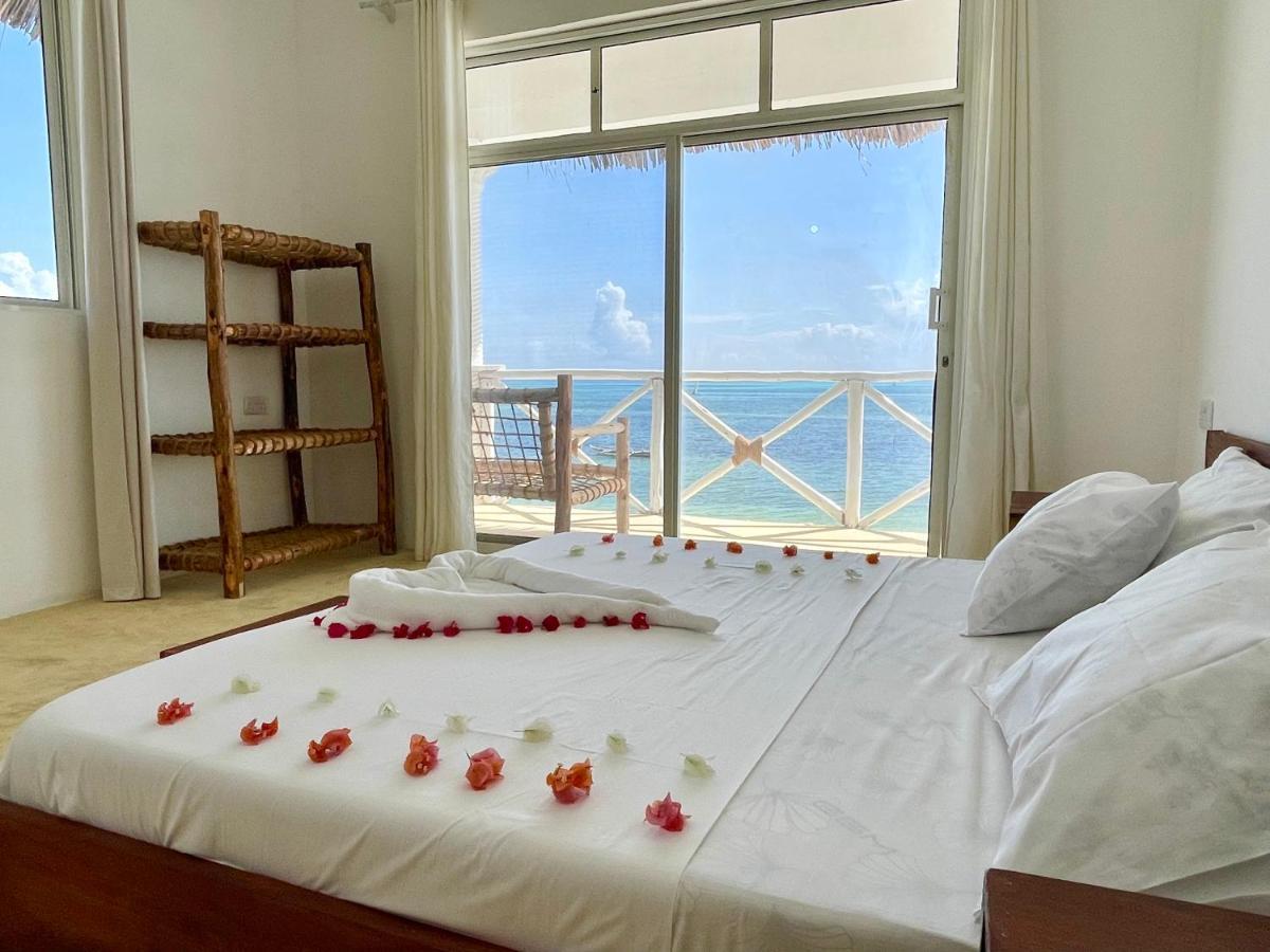 Equalia Boutique Hotel 江比阿 外观 照片