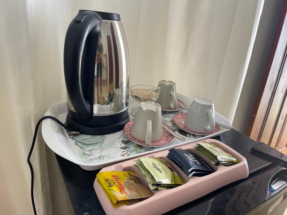Equalia Boutique Hotel 江比阿 外观 照片