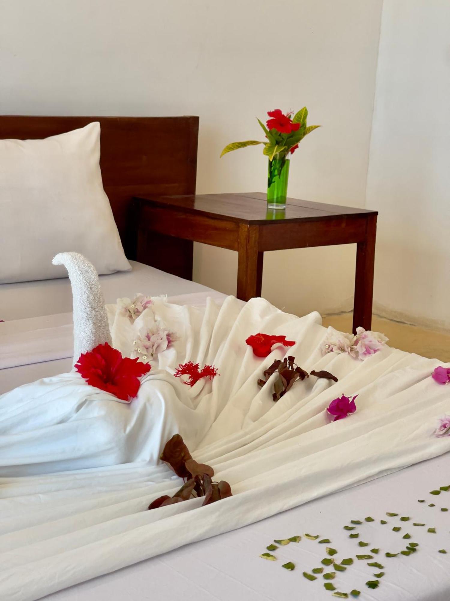 Equalia Boutique Hotel 江比阿 外观 照片